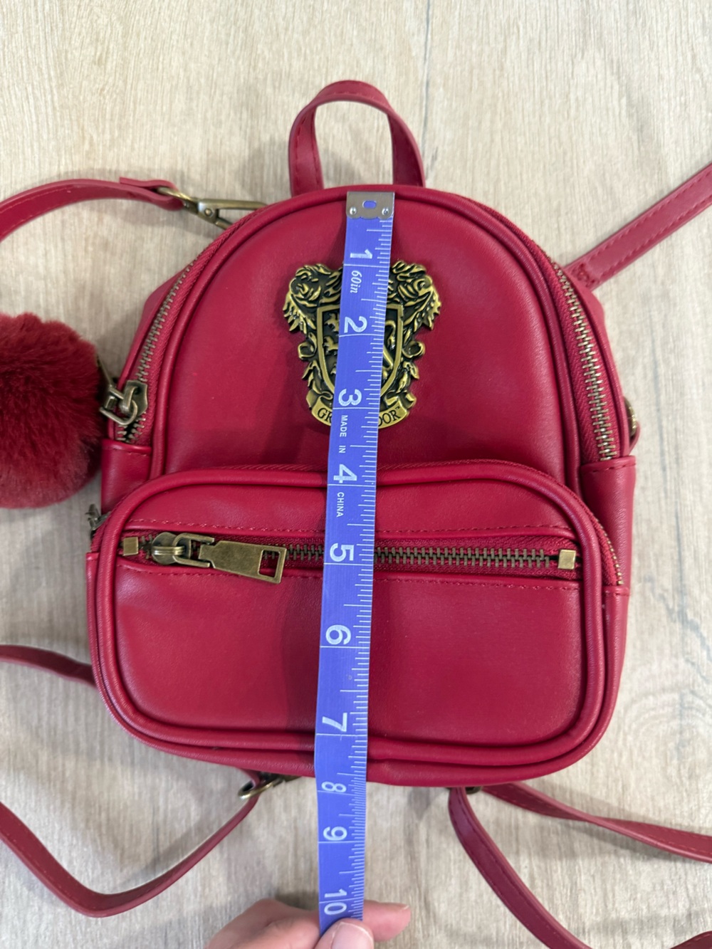 Harry Potter Gryffindor Universal Studios Mini Backpack Red Faux Leather Pom Bag - Picture 3 of 8